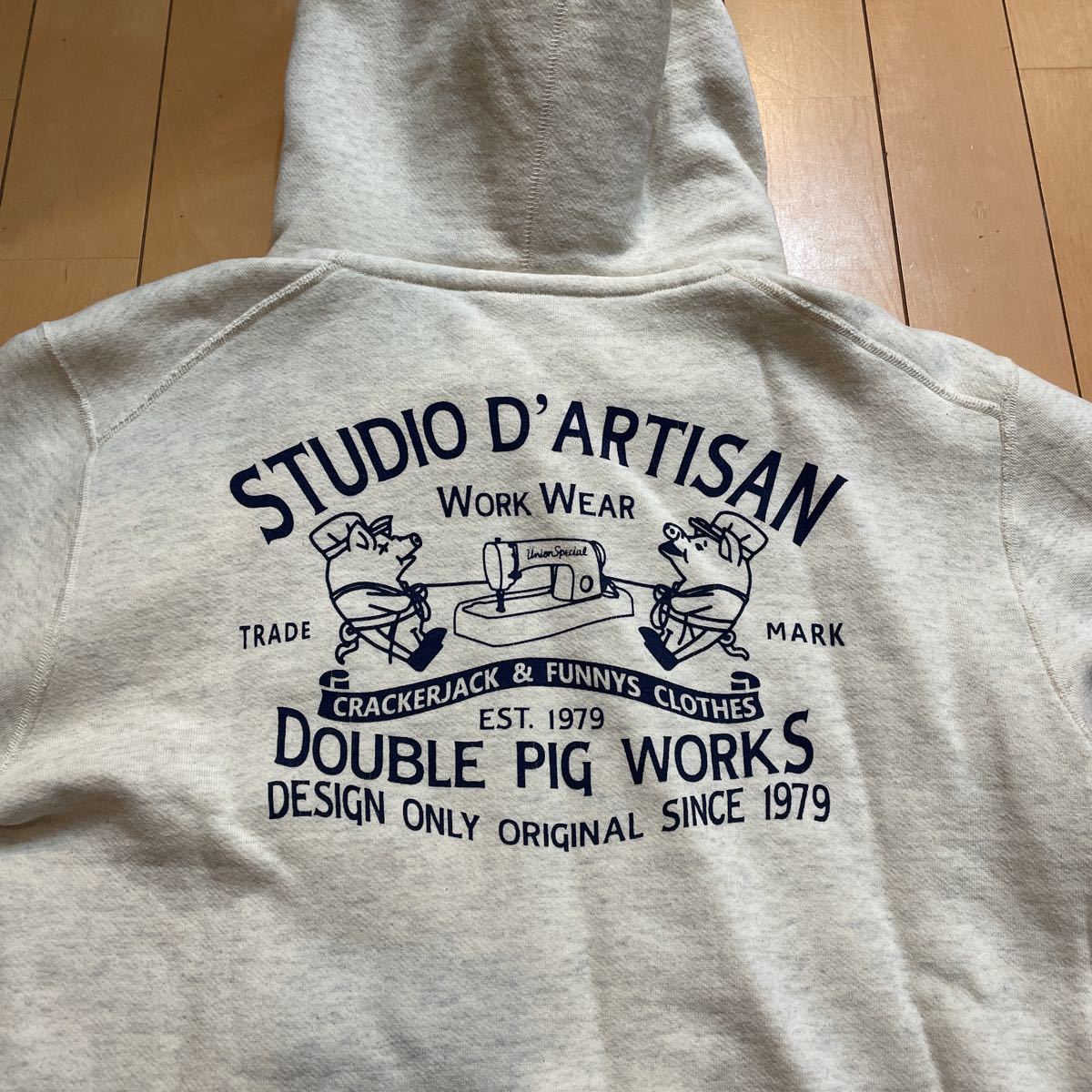 スチュディオ・ダ・ルチザン STUDIO DARTISAN フルジップスウェット 