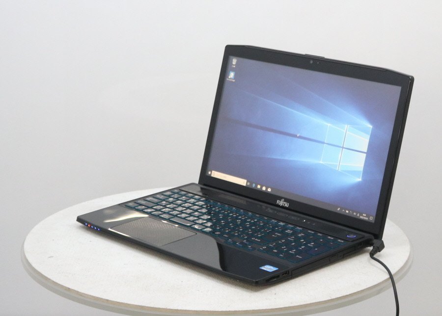 FUJITSU FMVA77KBZ LIFEBOOK AH77/K Win10 Core i7 3632QM 2.20GHz 4GB