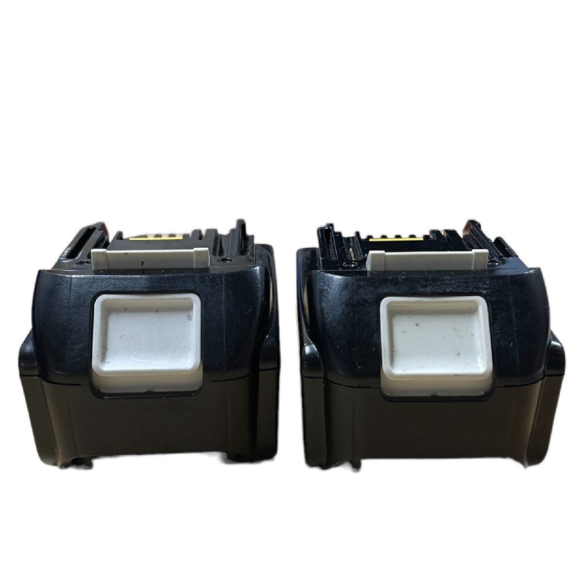 中古品 makita 高圧エアタッカ マキタ makita) TD172DZFY A27425RF 【中古美品】makita マキタ 純正 BL1860B 18V リチウムイオン バッテリー 6.0Ah 108Wh 2個まとめ 