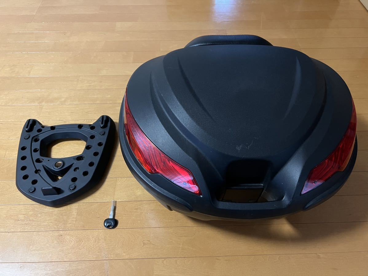 豊富な，限定セール K-MAX リアボックス トップケース K-MAX K22 容量50L ベースプレート バックレスト付き(トップケース)｜売買されたオークション情報、yahooの商品情報をアーカイブ公開 - オークファン トップケース