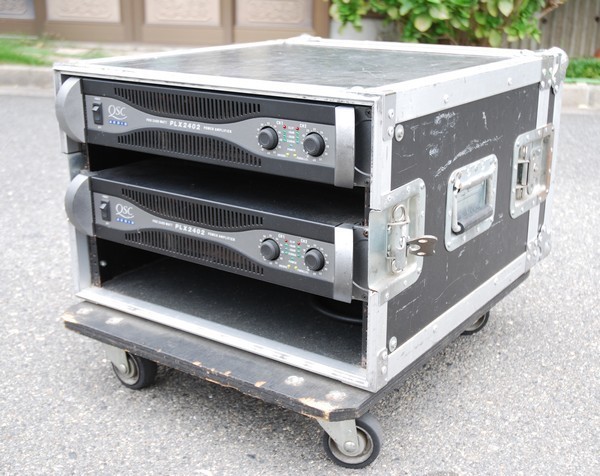 ☆【 QSC AUDIO / パワーアンプ PLX2402× 2台 + ラックケースセット