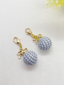 まきびしの値段と価格推移は 件の売買情報を集計したまきびしの価格や価値の推移データを公開