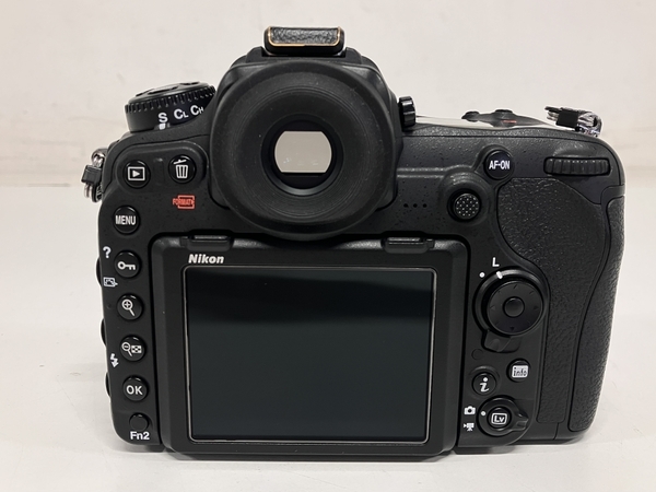 Nikon ニコン D500 デジタル 一眼レフ カメラ ボディ 撮影 中古