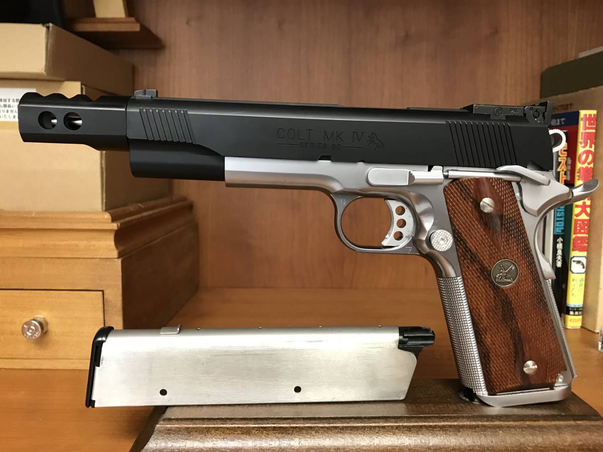 WA ウィルソン コンバット スーパーグレードⅡ フレームシルバー