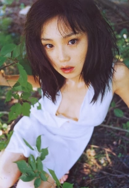 月刊 永作博美の値段と価格推移は 40件の売買情報を集計した月刊 永作博美の価格や価値の推移データを公開