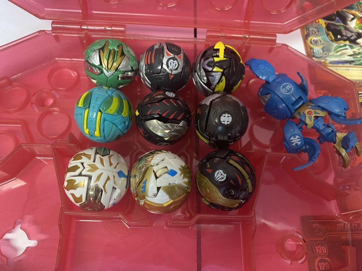 ジャンク】爆丸・BAKUGANいろいろまとめて・カード・メタルパーツあり