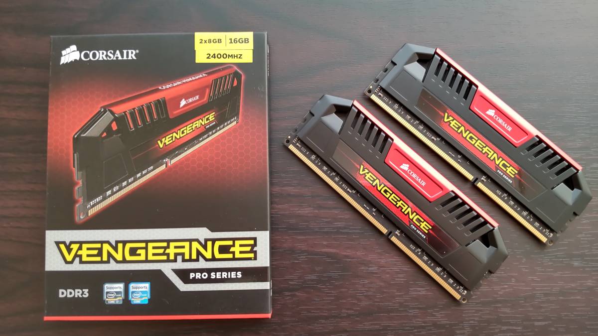 CORSAIR PRO VENGEANCE RGB メモリ | デスクトップPC用 32GB - DDR4 