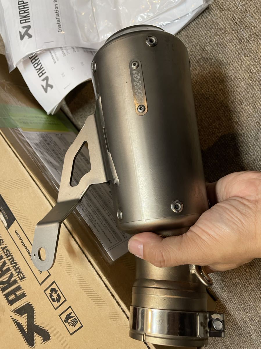 AKRAPOVIC アクラポビッチ チタン GPタイプ スリップオンマフラー