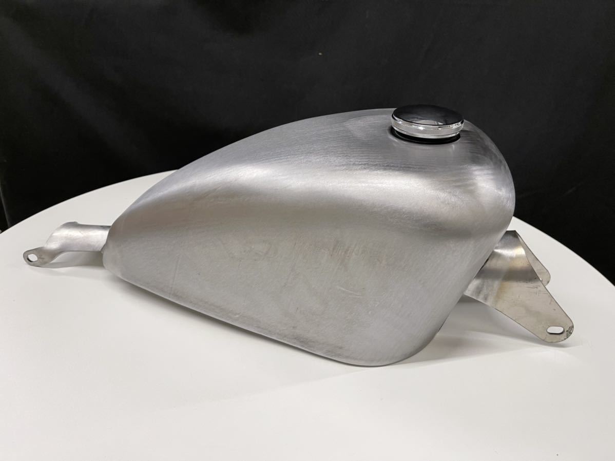XL883 | キャブレター ダイナ&FXR 1988-2007用 27490-96 在庫品