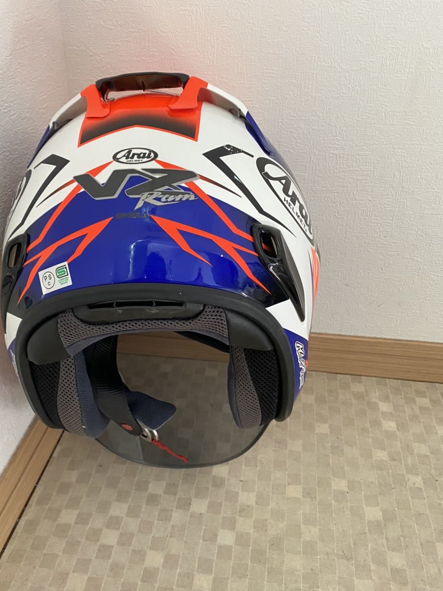 アメリカ国旗デザインのArai製ジェットヘルメット Arai Signet-X US
