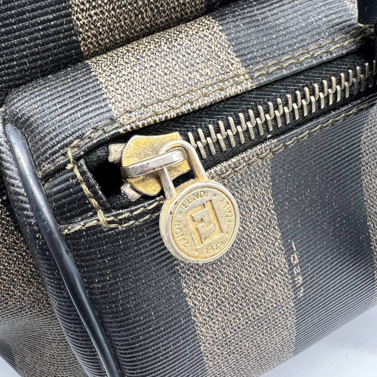 □FENDI フェンディ ペカン柄 巾着型 リュック バックパック PVC