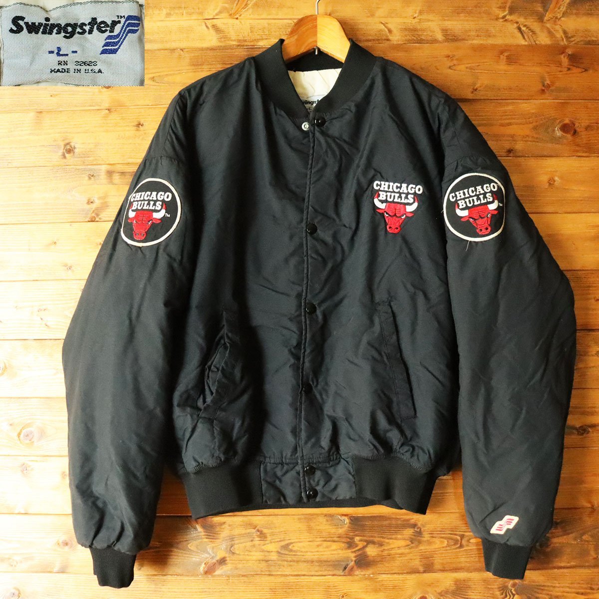 B5/T5.2-1 90s USA製 アメリカ製 NBA シカゴブルズ Swingster ナイロン 