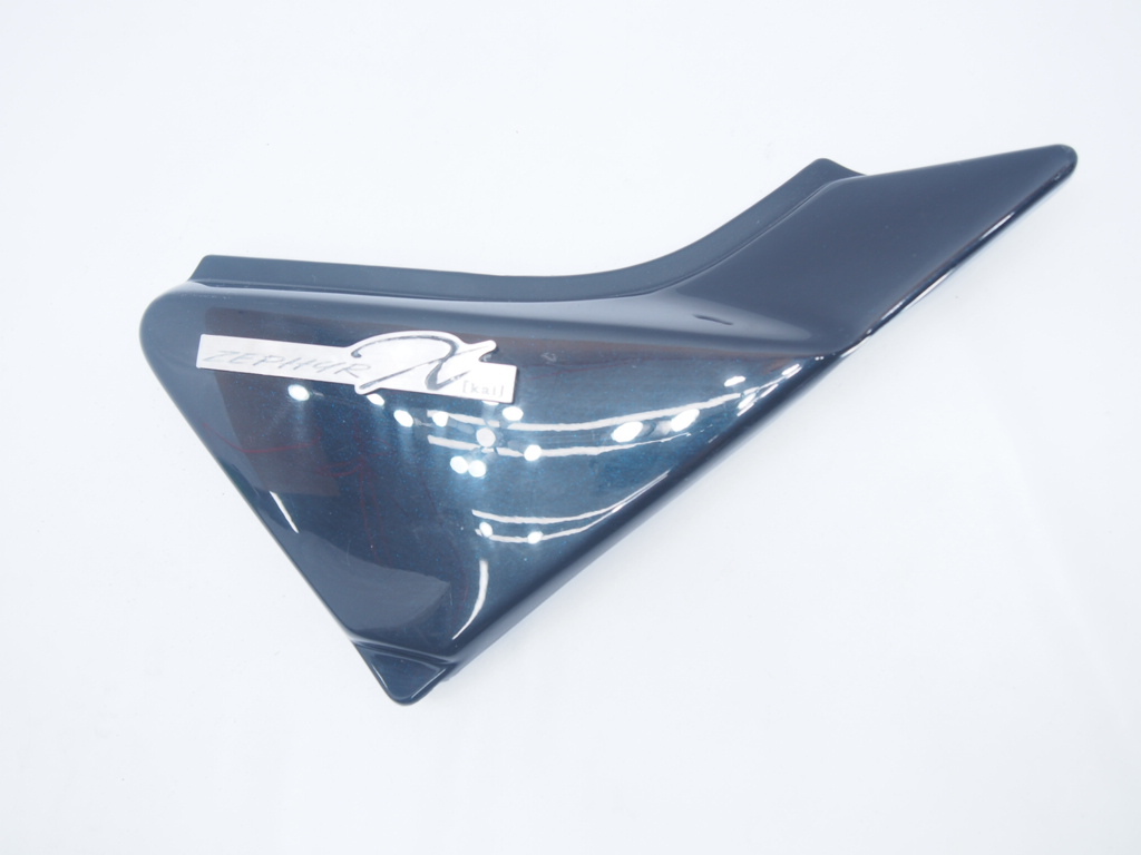 【限定SALE，セール】 割れ無 ゼファー400 ゼファー&chi; ZR400C ZR400G カイ 純正サイドカバー右 サイドカウル ZEPHYR Kai(サイド)｜売買されたオークション情報、yahooの商品情報をアーカイブ公開 - オークファン カワサキ用