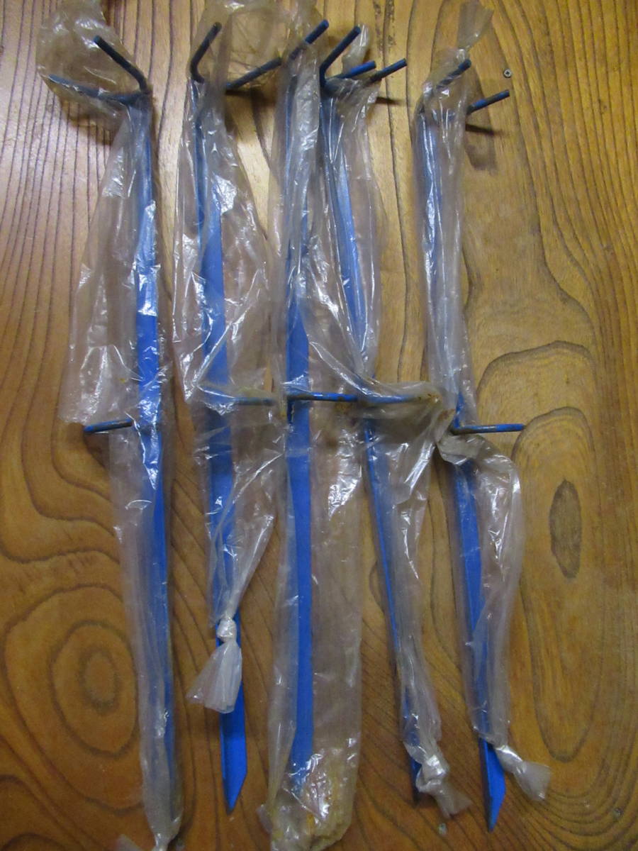  鉄製釣り竿立て スチール製 5本セット 長さおよそ69cm 倉庫整理品 長期保管品 竿立て(その他)｜売買されたオークション情報、yahooの商品情報をアーカイブ公開 - オークファン その他