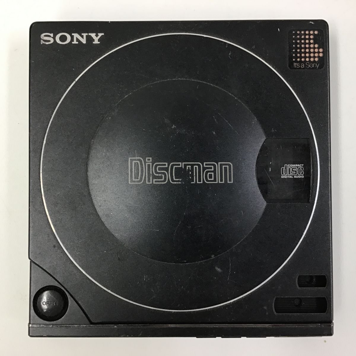 高品質，人気SALE SONY D-100 ソニー ディスクマン CDプレーヤー Discman ジャンク品 5408W(CDプレーヤー)｜売買されたオークション情報、yahooの商品情報をアーカイブ公開 - オークファン CDプレーヤー