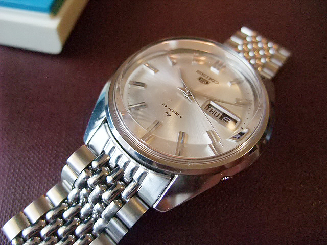 ☆ レトロデッドストック未使用品 SEIKO 5 セイコー 5 ファイブ メンズ 