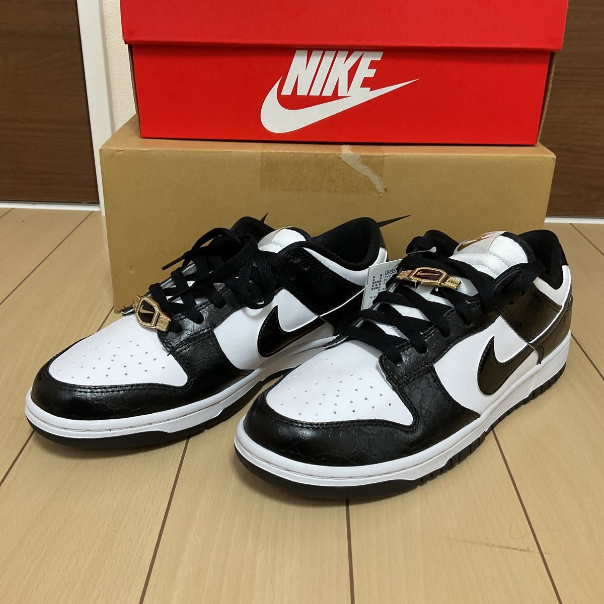 ワールドチャンプの値段と価格推移は 54件の売買情報を集計したワールドチャンプの価格や価値の推移データを公開