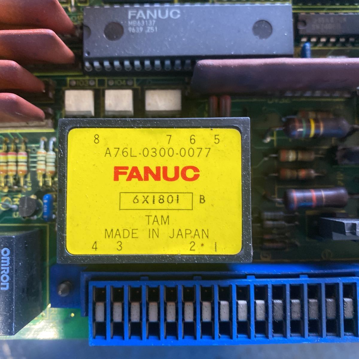 T1319 FANUC ファナック 電子部品 A76L-0300-0077 ベロシティコントロールユニット A06B-6050-H104【ジャンク品】