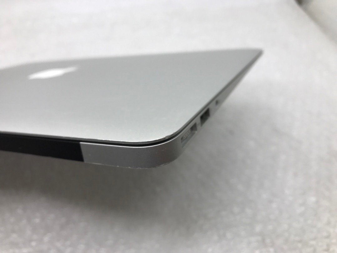 Apple】MacBook Air 13inch 2017 A1466 Core i7-5650U メモリ8GB