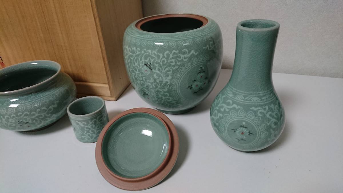 共箱 W617 『青磁 皆具』『藝珍 韓基雄 作』 茶道具 皆具 ☆ 人間