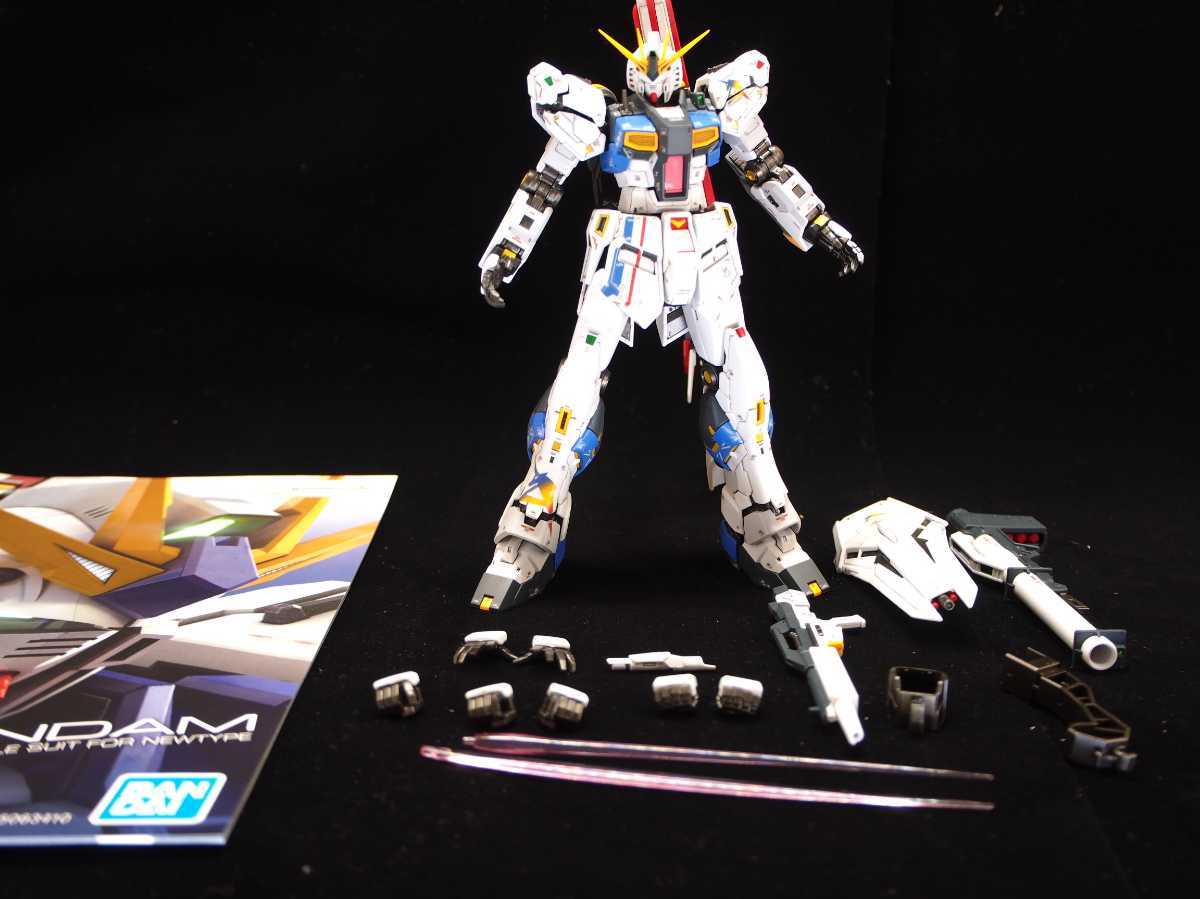 RG νガンダム 改修 全塗装 完成品 1⁄144 公式通販 ガンプラ Hi-ν