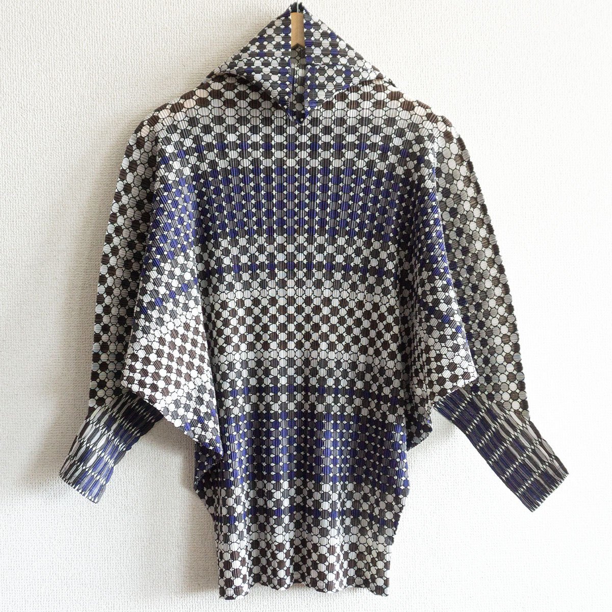 極美品】 PLEATS PLEASE【ハイネック 総柄 プリーツ カットソー 