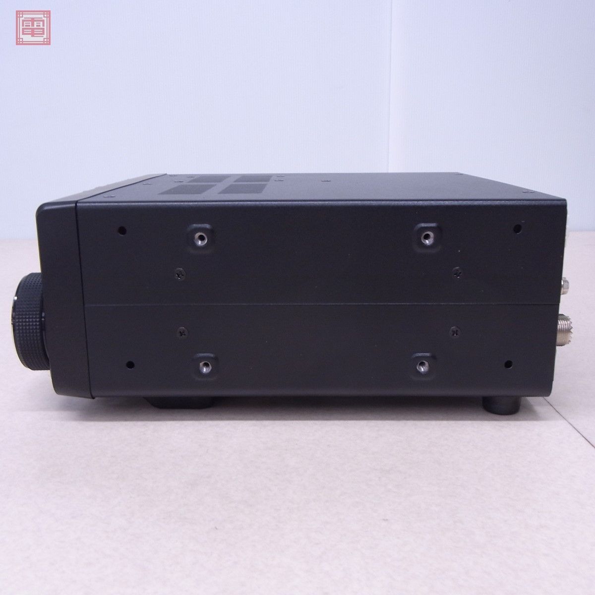 美品 ICOM アイコム IC-7300 HF/50MHz 100W 元箱・取説・未開封 