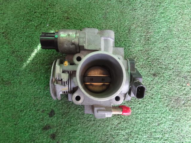 ゼスト DBA-JE1 スロットルボディ 16400-RGA-902