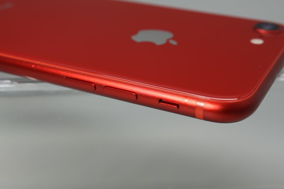 Apple iPhone8 64GB (PRODUCT)RED A1906 MRRY2J/A バッテリ82%□au