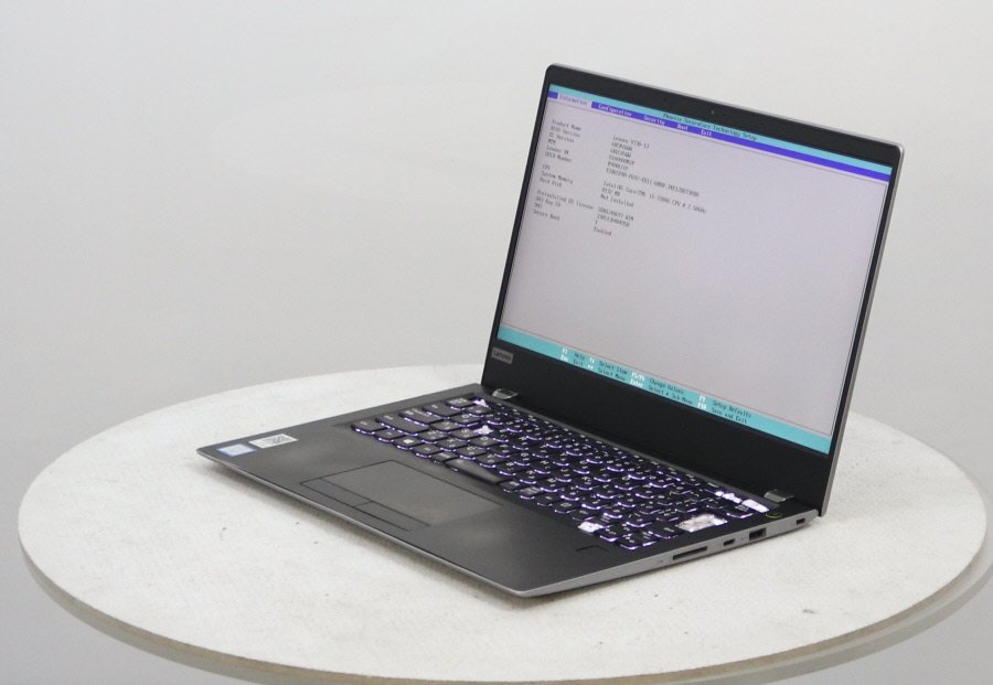【100%新品，新作】 lenovo 81AV000MJP V730-13 Core i5 7200U 2.50GHz 8GB 現状品(13インチ～)｜売買されたオークション情報、yahooの商品情報をアーカイブ公開 - オークファン レノボ