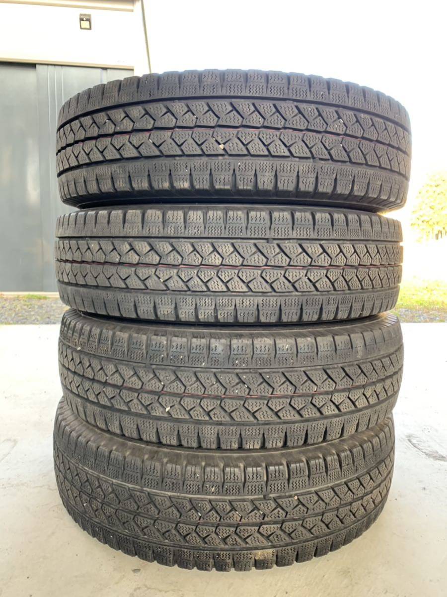 195/80 R15 107/105 LT ブリヂストン ブリザック VL-1 195/80 R15 107/105 LT ブリヂストン ブリザック VL-1