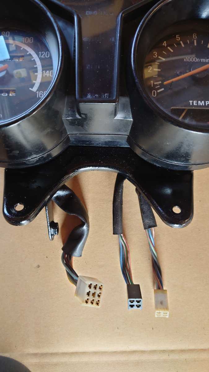 希少 RZ250 タコメーター型時計 辛辣