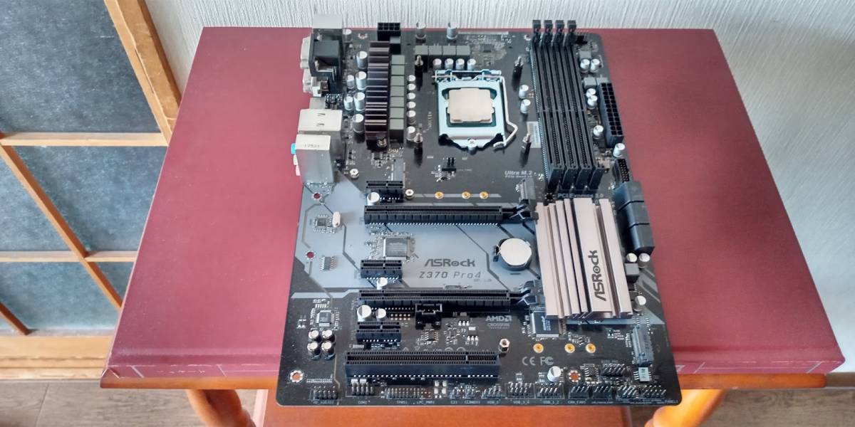 ASRock Z370 Pro 4 マザーボード インテル i7 8700 K cpu set 品 PC