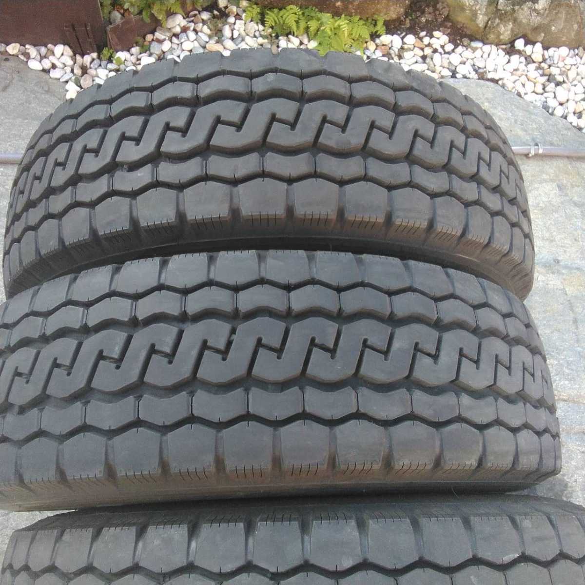 ★良品★ブリヂストン 22年製 トラック用タイヤ 4本セット 225/70R16 BRIDGESTONE ECOPIA Ｍ812