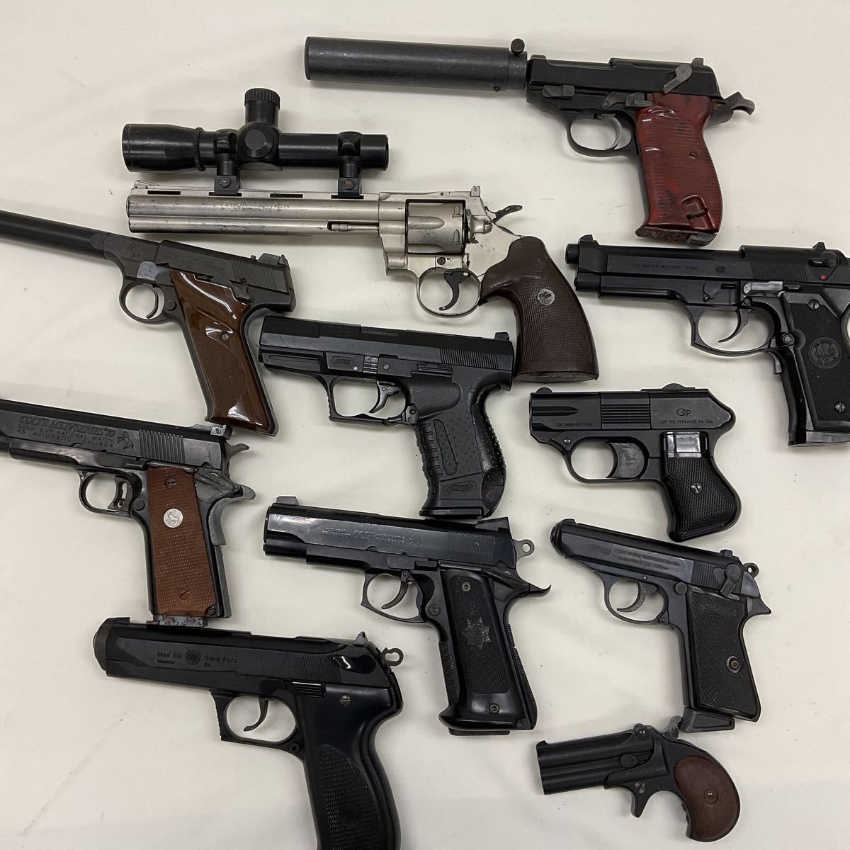 モデルガンPYTHON 357 MAGNUM TANAKA PYTHON 357マグナム モデルガン COLT パイソン 6インチ MODEL