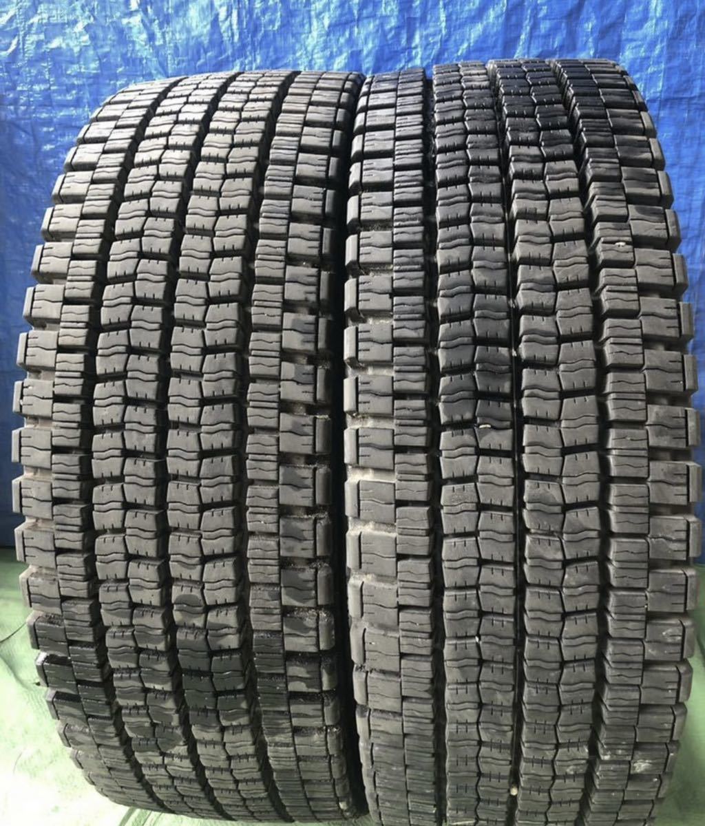 245⁄70R19.5 136⁄134J ダンロップDECTES SP001 スタッドレスタイヤ2本
