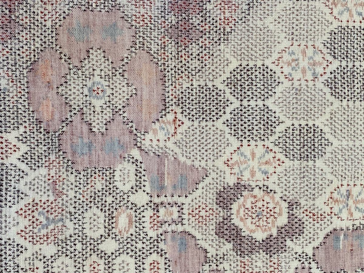 着物リメイク★正絹★紬★ベージュ★亀甲花柄★バルーンスリーブ★前開ロングフレアーワンピース - 正絹 メルカリ 絹 着物 七宝繋の