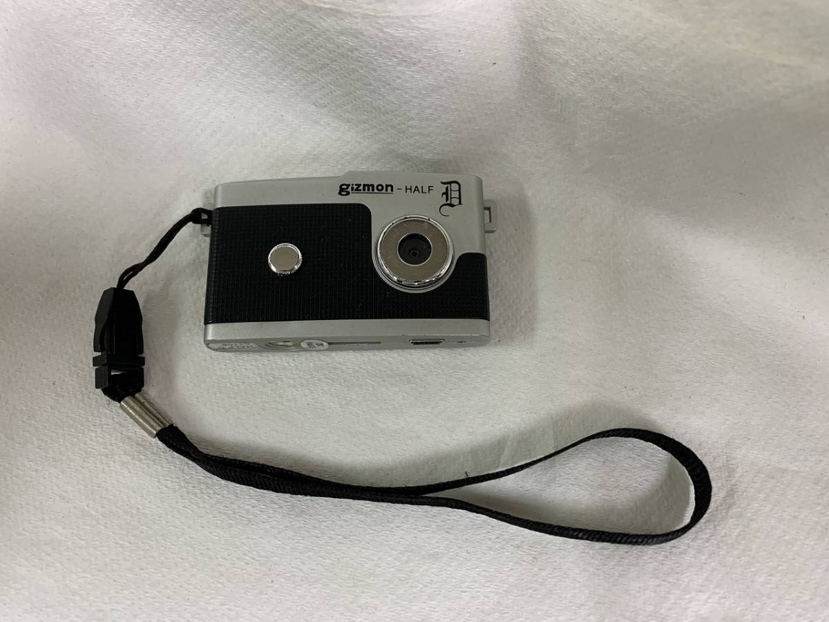 GIZMON HALF D ギスモンハーフD　トイデジ　トイカメラ　カメラ　コンパクトサイズ　手のひらサイズ　ジャンク品②
