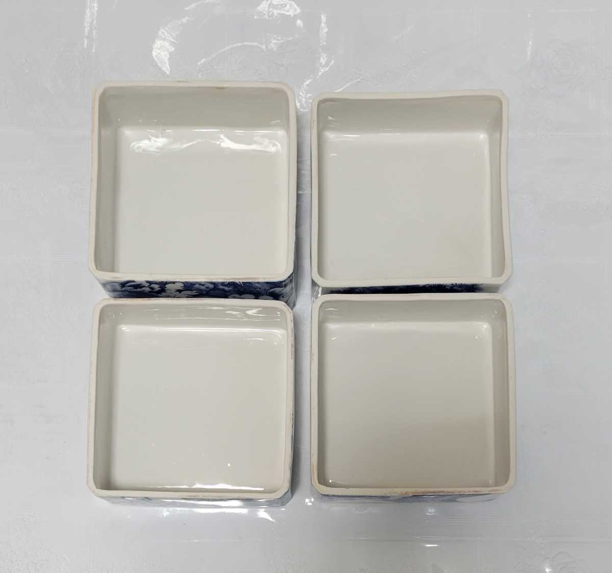 四段重箱 染付 鶴松 陶器 松竹梅 縁起物 野点重箱 時代物 弁当箱 伝統 