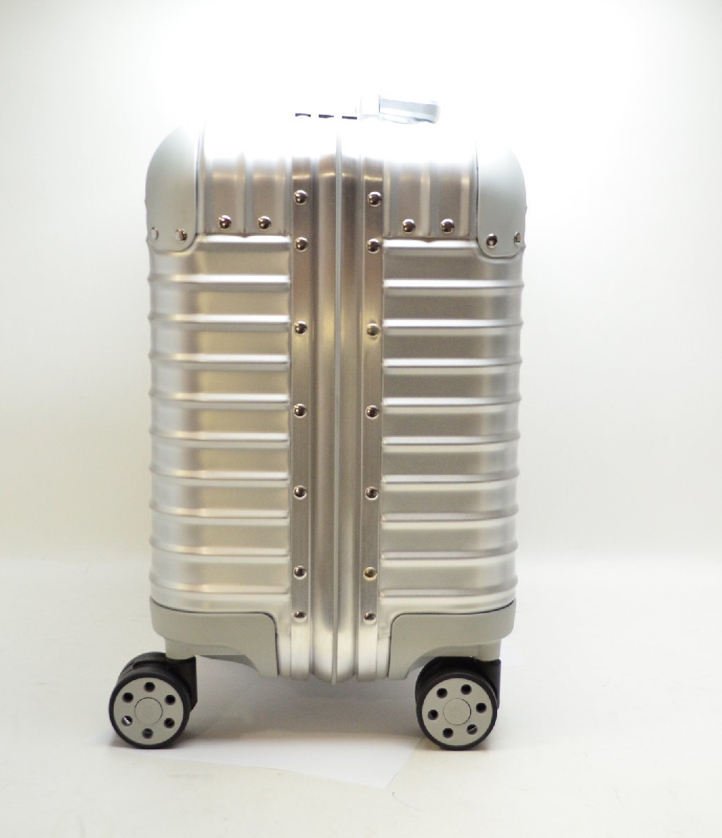 極美品 RIMOWA Original Compact スーツケース シルバー 925.40 定価  