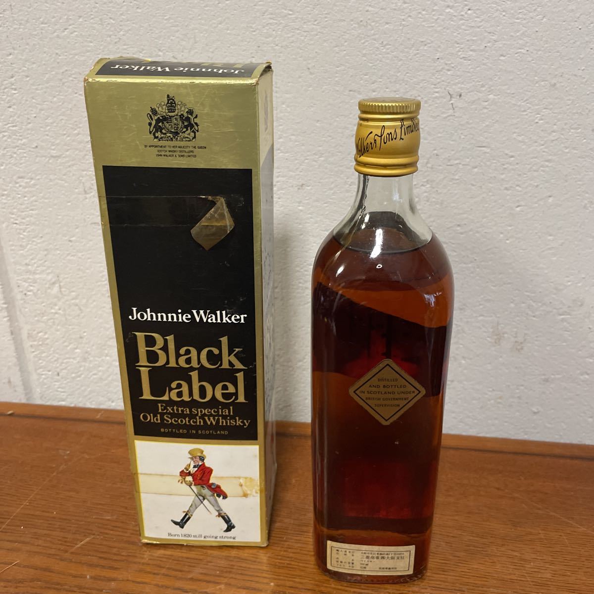 ♪未開栓 古酒 Johnny Walker ブラックラベル ウィスキー♪ 楽天市場】【未開栓】Johnnie Walker ジョニーウォーカー ブラック