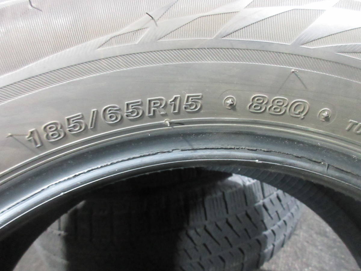 15インチ BRIDGESTONE BLIZZAK VRX2 185/65R15 88Q 4本 №02643B 室内