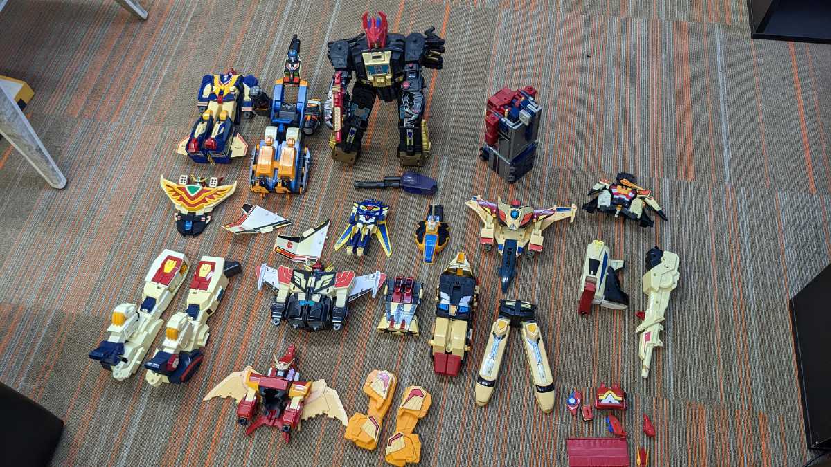 トランスフォーマー 驚異の完全自動変形再び！「トランスフォーマー 