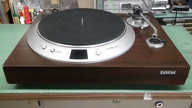 高品質，お得 DENON DP-1200 レコードプレーヤー(デノン)｜売買されたオークション情報、yahooの商品情報をアーカイブ公開 - オークファン デノン