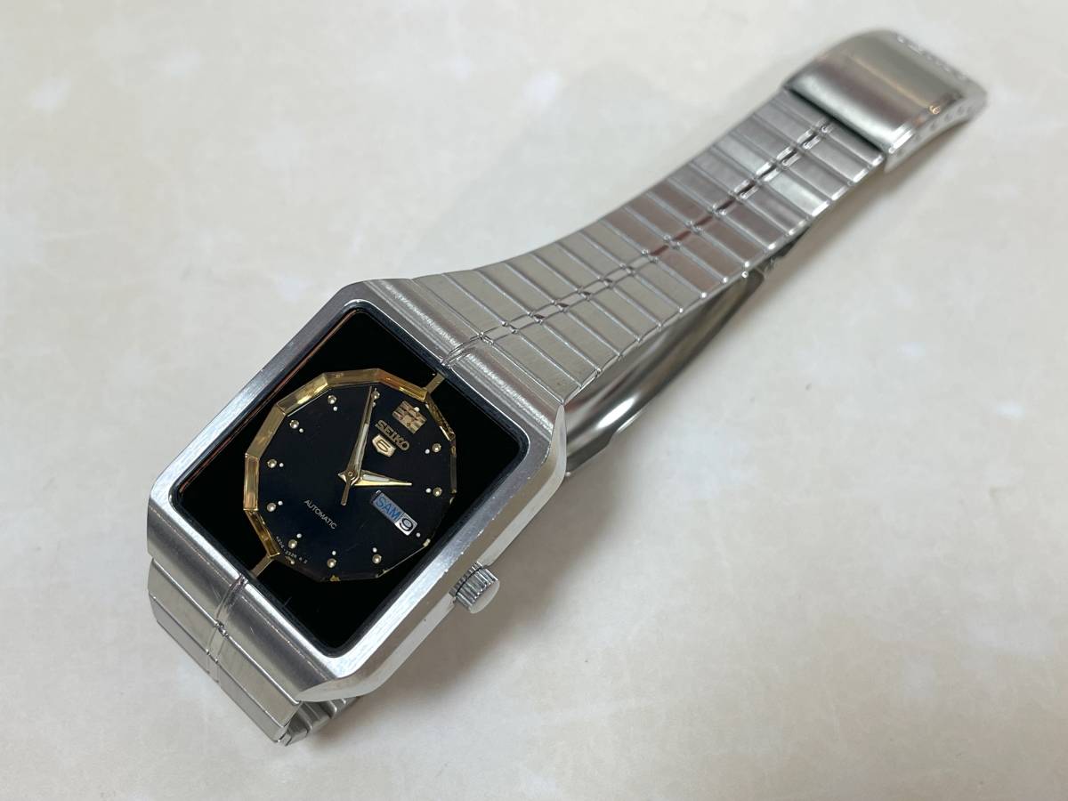 SEIKO 5 AUTOMATIC 4206-5700 ブラックダイヤル 【公式通販】
