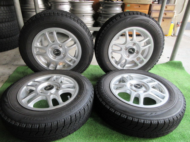 最新作，大得価 2019年製屋内保管 走行少ない超バリ山+極上 売切1円 GIRO 13-4.5J+43 4H/100 ブリザックVRX 145/80/13 4本 IH21 N-BOX 等 軽用(スタッドレスタイヤ)｜売買されたオークション情報、yahooの商品情報をアーカイ 4穴