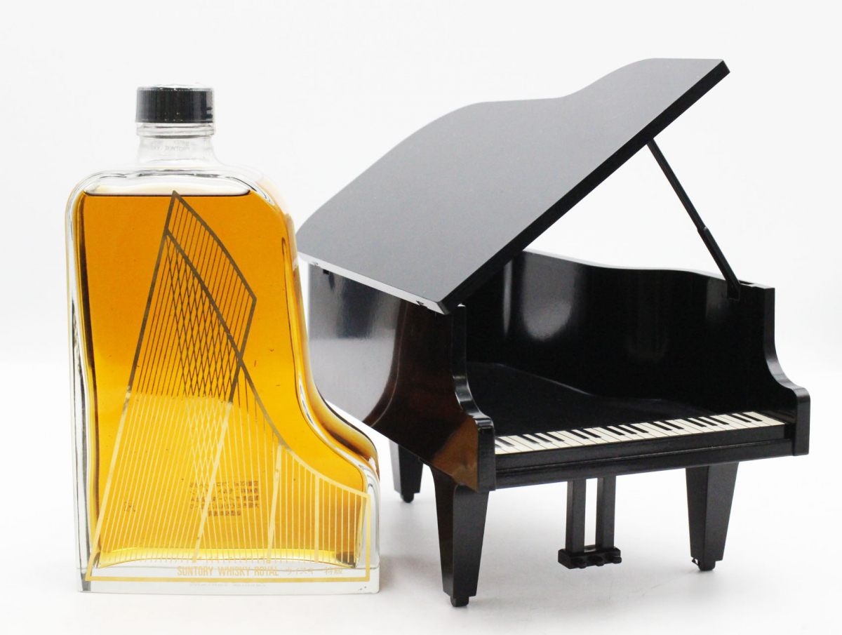 Suntory Brandy Extra ピアノ型ボトル