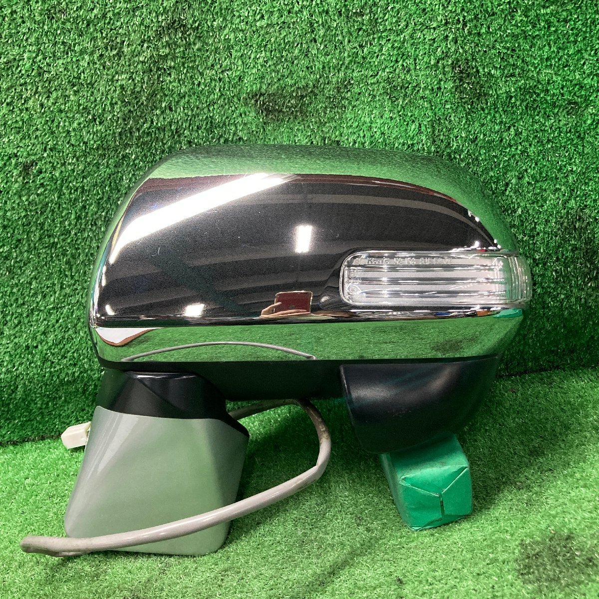 ♪♪ヴォクシー ノア ZRR70W 左ドアミラー Ｌサイド メッキ カプラ1ケ7Ｐ (W6125)♪♪