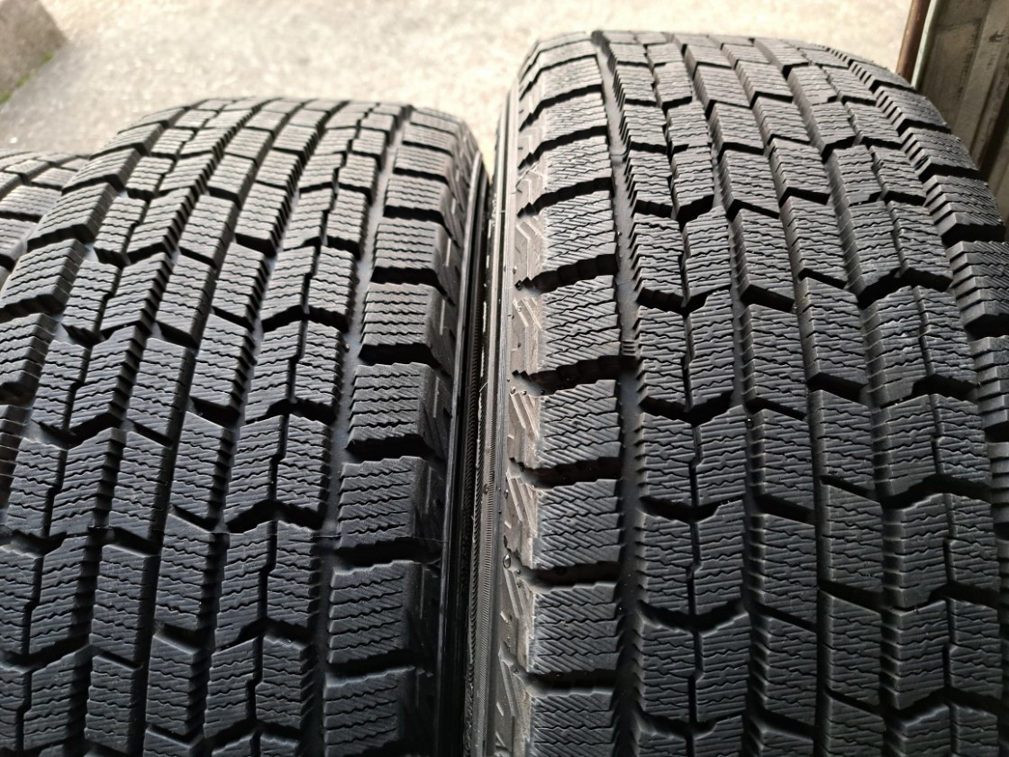 グッドイヤー アイスナビ8 バリ山 215/60R16（ウェブショップ限定の 