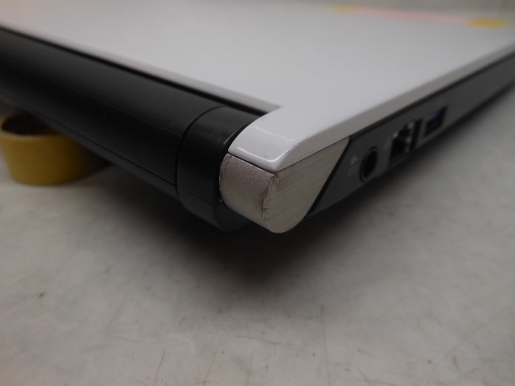 ☆第6世代☆東芝☆dynabook R73/B☆Core i5 2.40GHz/4GB/500GB/無線